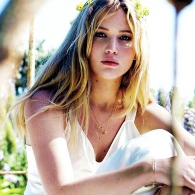 You just got a free follow! follow this other account @thequeenjlaw