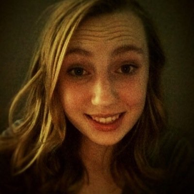 Love The Walking Dead! Love The Fault In Our Stars! Follow back my followers! kik:ashster14 snapchat:ashster14