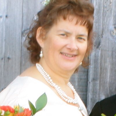 avatar for Lisa Barry