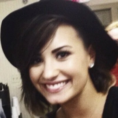 i gave you a free follow, please follow @lovatospeace