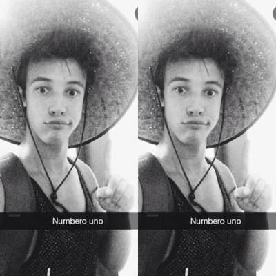 you just got a free follow from @genuinedallas . she follows back! ☺️ thanks for being amazing! and remember to always keep a smile on your face