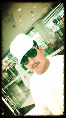 آسِـلَوٌبًيِ أسِـلَوٌبً رآقُيِ لَآ يِتٌـقُنِهّـ إلَآ مًلَوٌکْ ْ