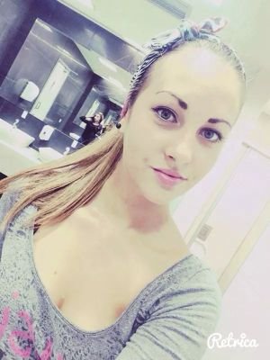 Hi. I'm Katie and I'm from Macedonia. I'm a Belieber and I hope one day I'll meet Justin ♥