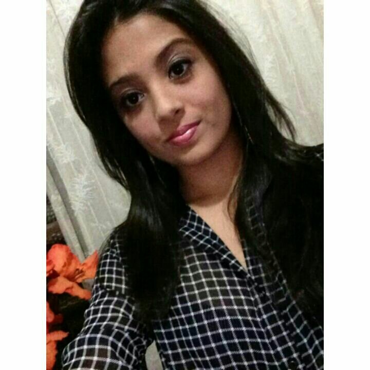 Então me abraça que eu te conto ♪♡♪