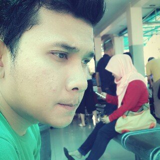 I'm a bisex..and Vers ym : praseptyo.agung@yahoo.co.id DM me for my pin