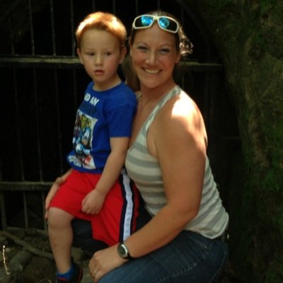 leahb128_'s profile picture. 