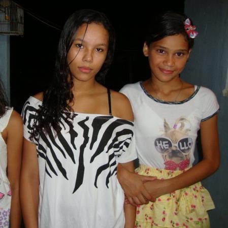 amo por que amo,amo por que sim. sou uma guinatica louca por mc gui