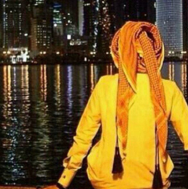 اليا صفالك زمانك عل يضامي. اشرب قبل لايحوس الطين صافيها