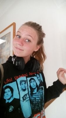 I love music and pokemon