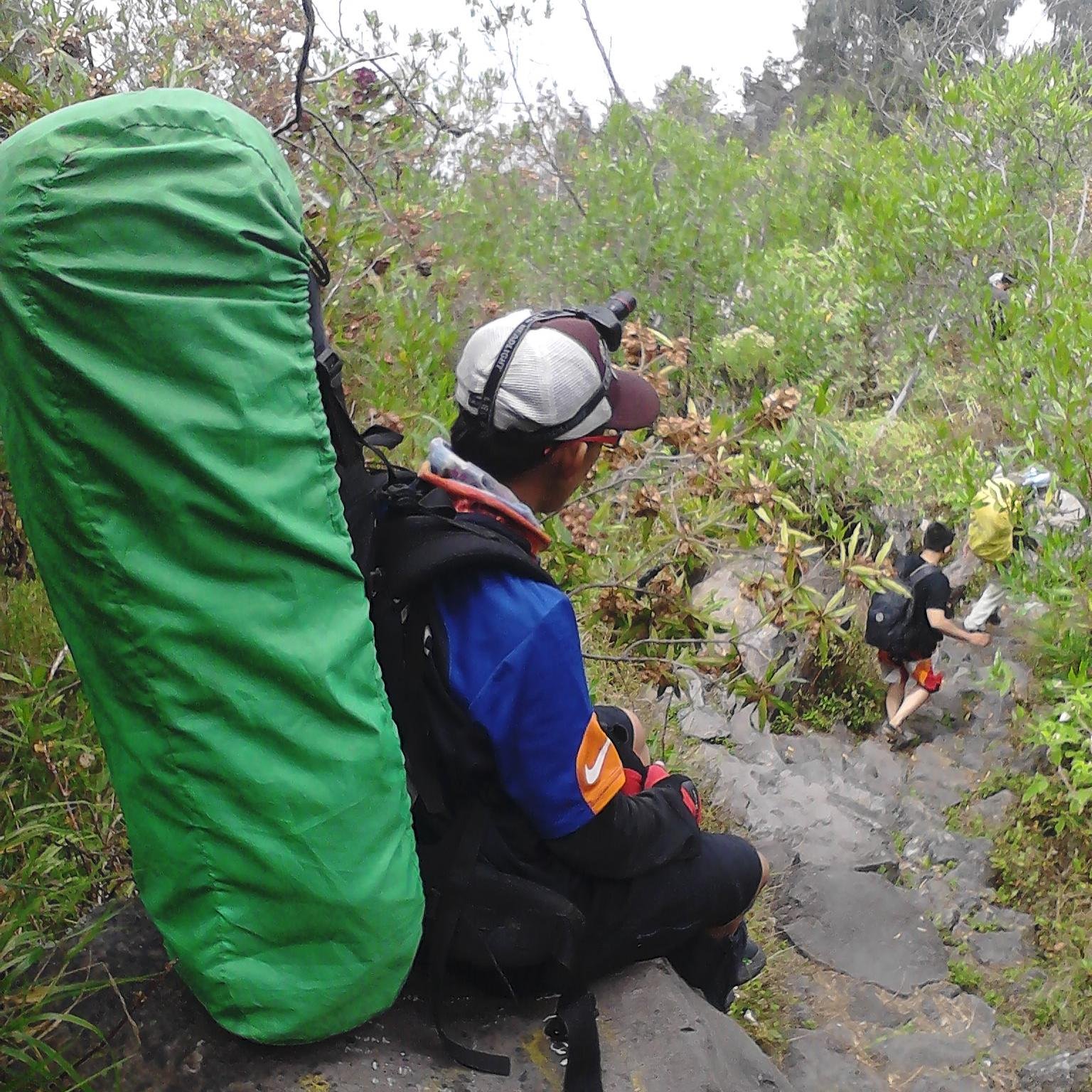 akuikialie's profile picture. https://t.co/DzvnImpmqS