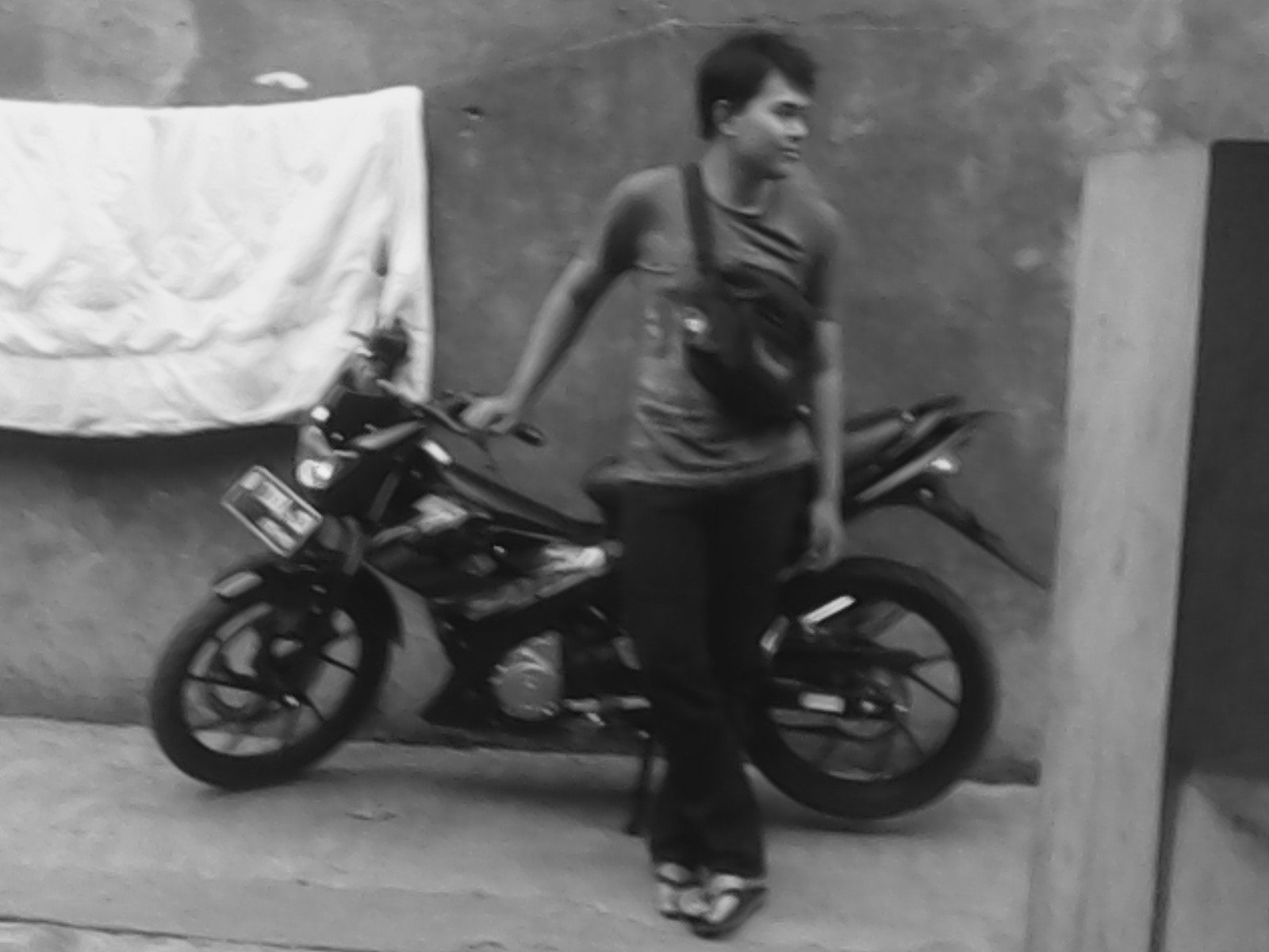 Follow me , I am follback just mention