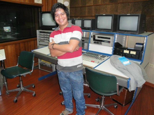 Manager @TabernaMusical, Voice Over En #LatinaProduccionesEc, Locutor y Productor Radio/Tv, 12 Años De Experiencia En Ecuador,Venezuela,Mexico Entre Otros .