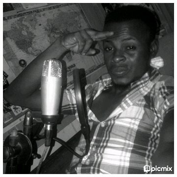 Producer, Artist, model, song writer and student. BB pin 234F7678, 08168285662, Fb! kedox pun de beat, email: starboi_kedox@yahoo.com