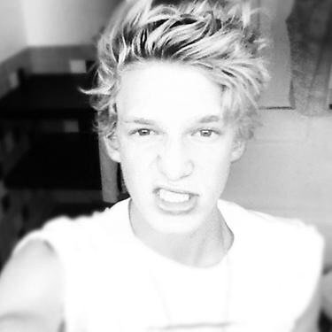 justlandedangel's profile picture. Cody's Angel as of 261211 | follow main account @makesmescream