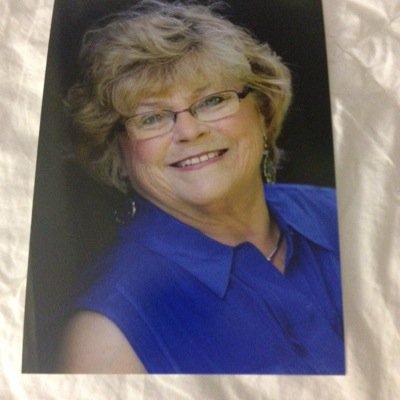 carolejohn44's profile picture. work for Picadilly. Erin London ,Bali. sales Rep