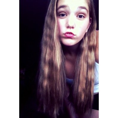 Im Jenny and i love 5 seconds of summer xx