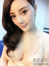 qinning3's profile picture. 