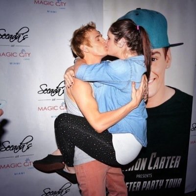 Send us cute m&g pictures and stories from any fandoms