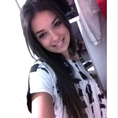 No meio de todas as coisas que esperamos alcancar, e um dia nos tornarmos, só nao me restam duvidas de que , eu quero é ser FELIZ ...