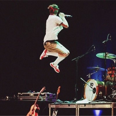 taylor caniff? i like that human.