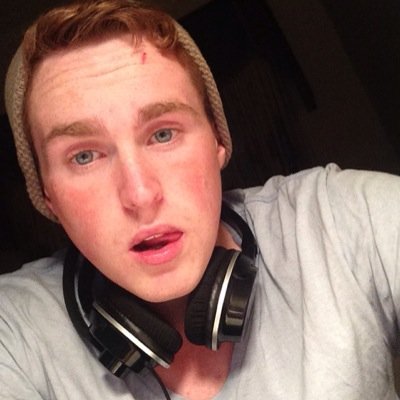 Bootseyy_'s profile picture. 19 Years old Xbox One GT: Bootseyy Australian Call of Duty player (CG Aus) Looking for org to play under :)