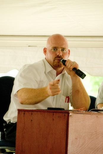 Auctioneer for TN Real Estate, Non Profit Fundraisers, Real Estate Broker, Rural Land Expert, loves Family, Faith, and the Farm.