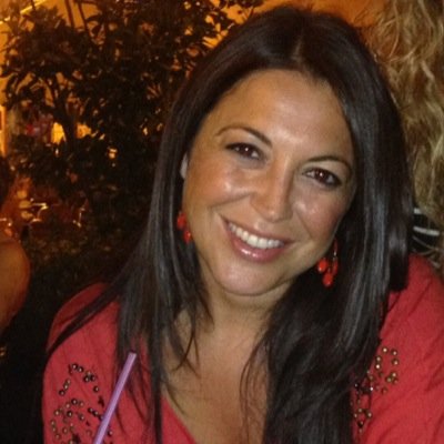 marinagomezacha's profile picture. Maestra en CEIP Las Gaunas de Logroño. Enamorada de la docencia, entusiasta de la tecnología,digital perdida😉