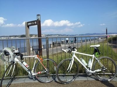 どこかの学生。音楽好きです。誰でもフォローお願いします。