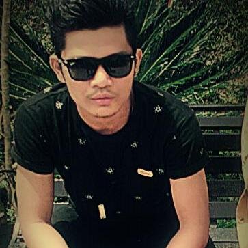 engga rame kalo engga kumpul bareng ama temen



My name is
varis tirta