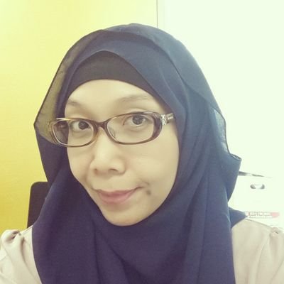 prillyiryati's profile picture. I'm a little bit of everything, all rolled into one