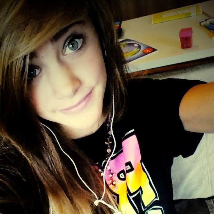 Estherbrown123's profile picture. hey there! im a teen traveling the world! i take photography and love jesus! ;) follow me!