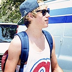 Can you please go follow @sheerodal please ? Thks