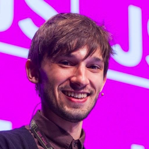 Staff Engineer building the future of live-hosted game entertainment at https://t.co/8aDYi36PCc. Ex Spotify. Tries to make games, tries to play piano. He/Him