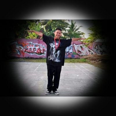 adeprayudha2's profile picture. path: ade prayudha