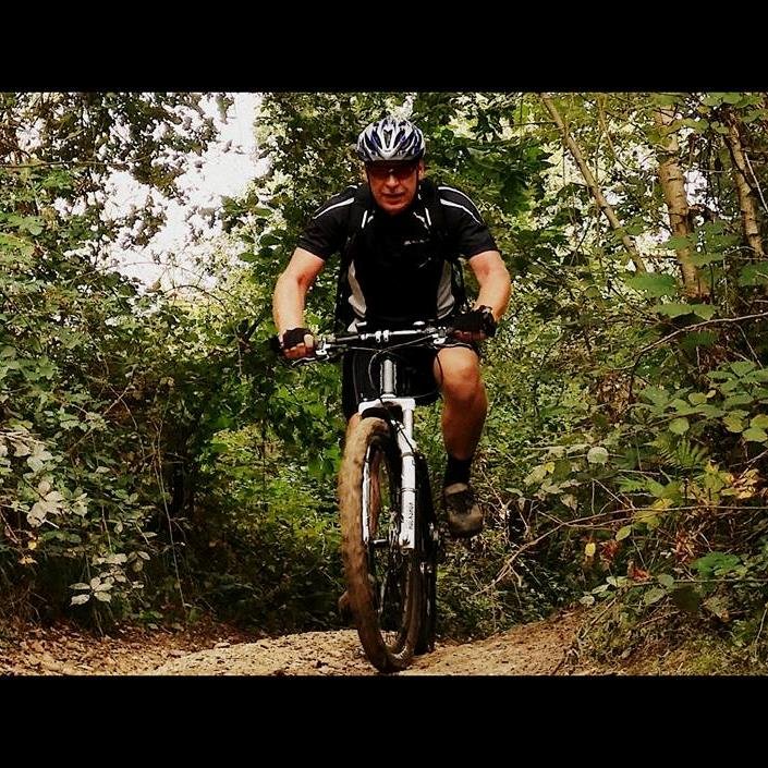 Sjoentje's profile picture. Op zoek naar nieuwe collega's. 
Jobhunter, Sales, Werving en Selectie, accountmanager, recruiter, jobcoach. verbinder, relatiebeheer, administratie.