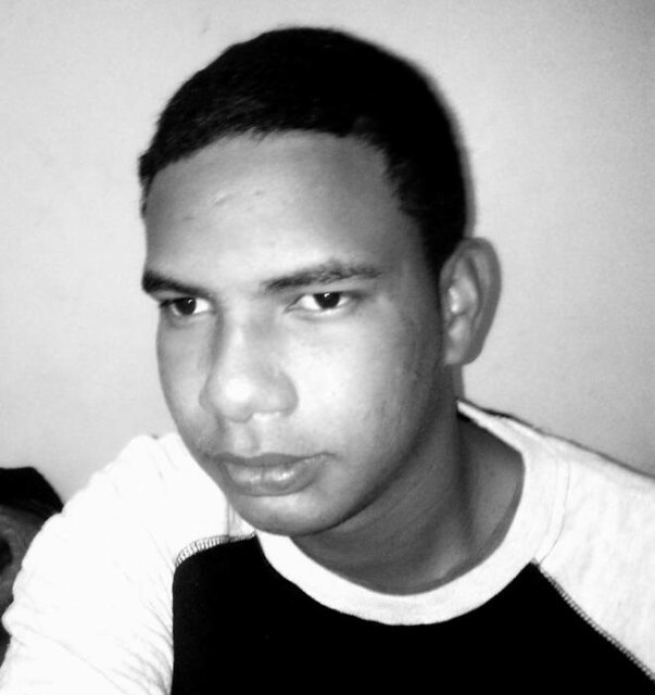 I am a young dj/producer/remixer with a love for music.. 22 years old..