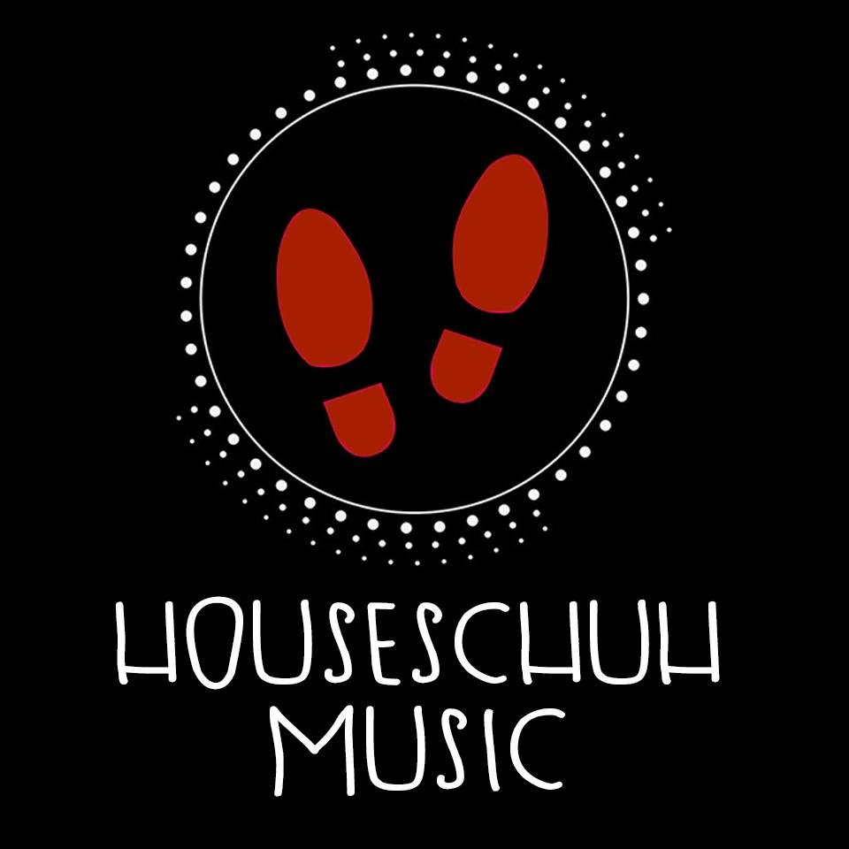 House DJ from Thuringia,  Germany | Strictly Vinyl DJ Sets| CLUB & DISCO TECH House music mixed straight from the heart - one of the most experienced and authen