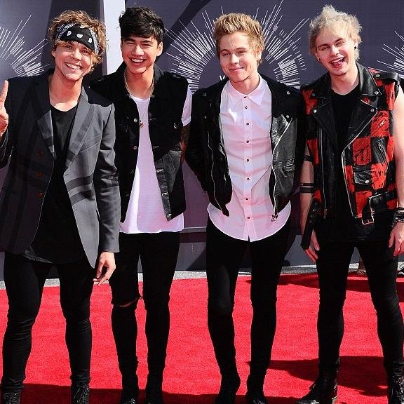 5sosvotingxxx Profile Picture