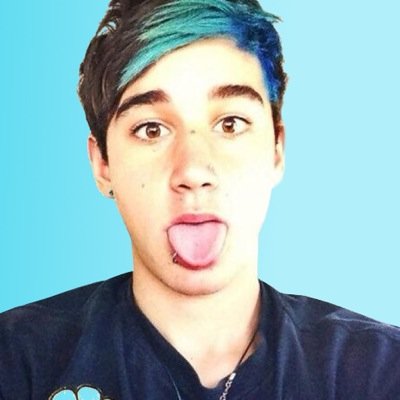 @food4luke gave you this follow please RT the link ilysm