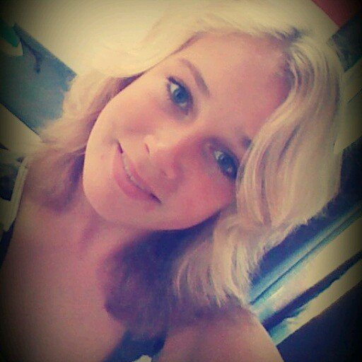 ^ 13 jaartjes ^ vechtdalcollege ^ ch ^ follow me @ instagram: @rosaliedreesx ^