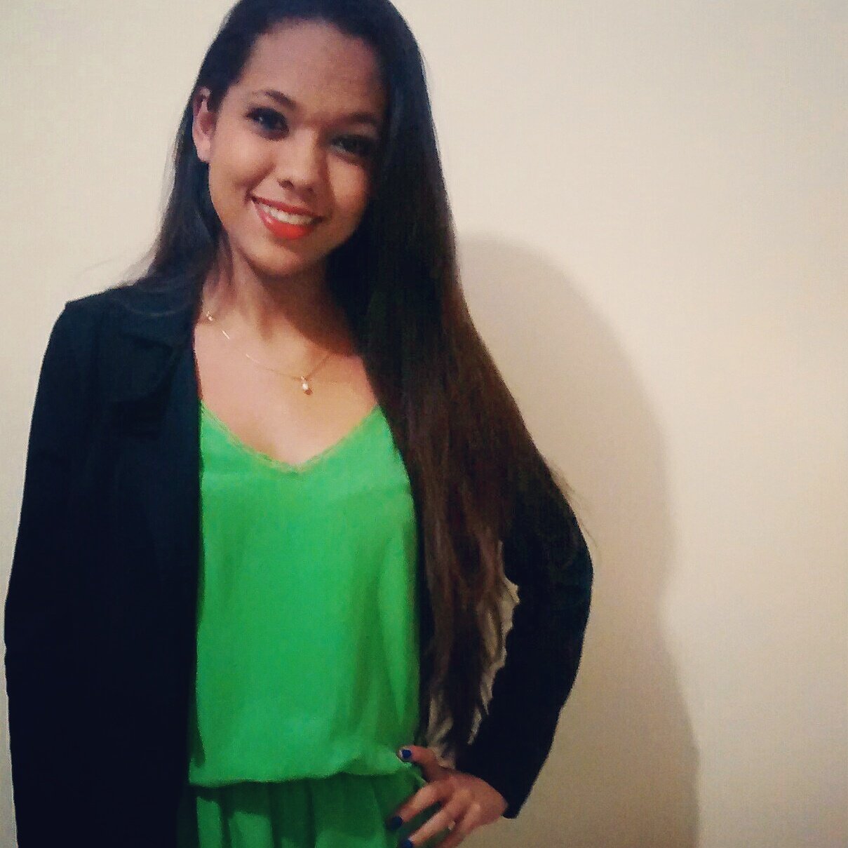 jessicaguiar201's profile picture. 