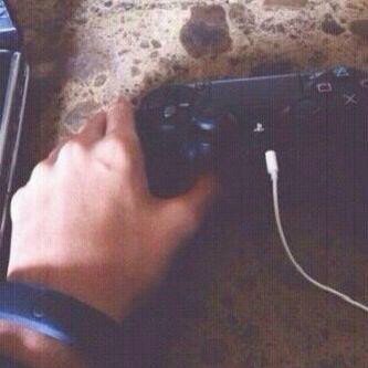 x__mash's profile picture. Instagram : x__mash          Ps3 : x_kriZmA-N                 Skype : AL-JOKER-