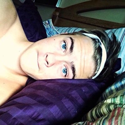 joyfulxjohnson's profile picture. Eyebrows on Fleek