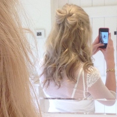 hairsandmakeup's profile picture. follow for good tips on make up and hair styles