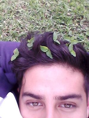 cesar javier, estudiante en lic. en odontologia  me gusta todo lo que hago y tenga q ver con moda,musica y deportes y sobretodo buen amigo :D