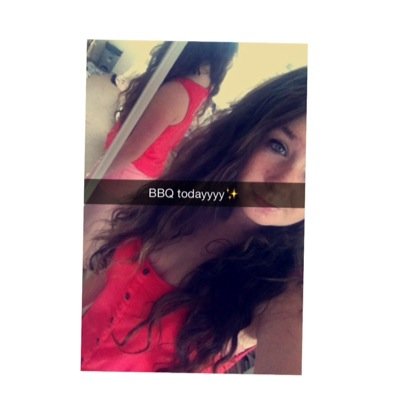 ChloeAdey's profile picture. Reddio