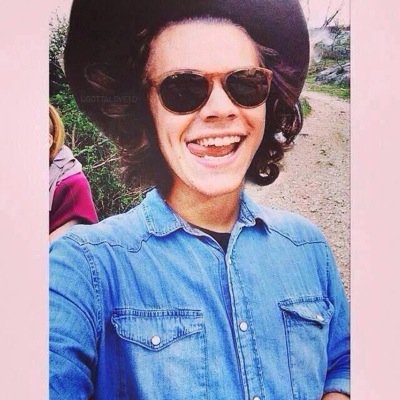 Enricosmile's profile picture. /One direction/ larry shipper / Cece Frey / Paolo Macagnino/ muse / the cure /They are perfect if you don't like them don't hate them ❤️ 29/6/2014