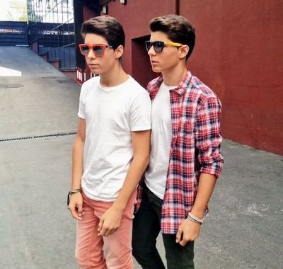 ♥♥3~08~14♥♥
Gemelier-DaniSú
Tan Solo Tu Y Yo 
@DanieloviedoM @_jesus_OM