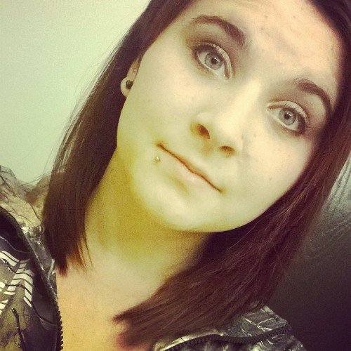 pamelairene18's profile picture. I'm 18. Young, wild, and free. I like to do crazy shit. If you follow i will follow! @5SOS and @onedirection are my jam