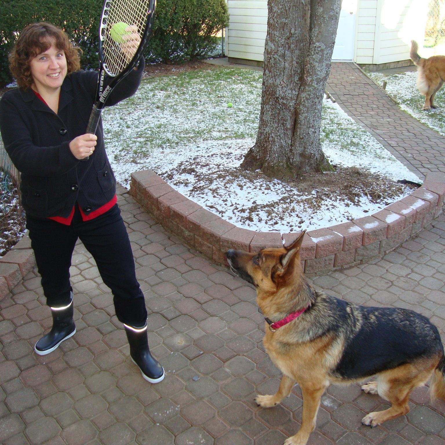 KarenEService's profile picture. 